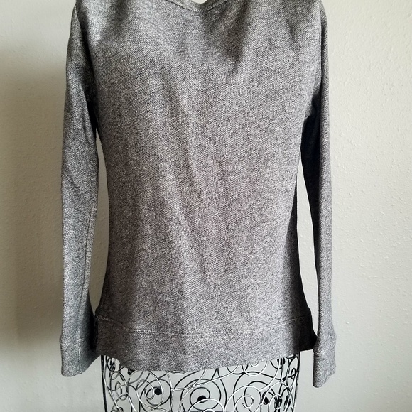 NWOT Classy Bejeweled Ann Taylor Loft Sweater - Picture 5 of 7